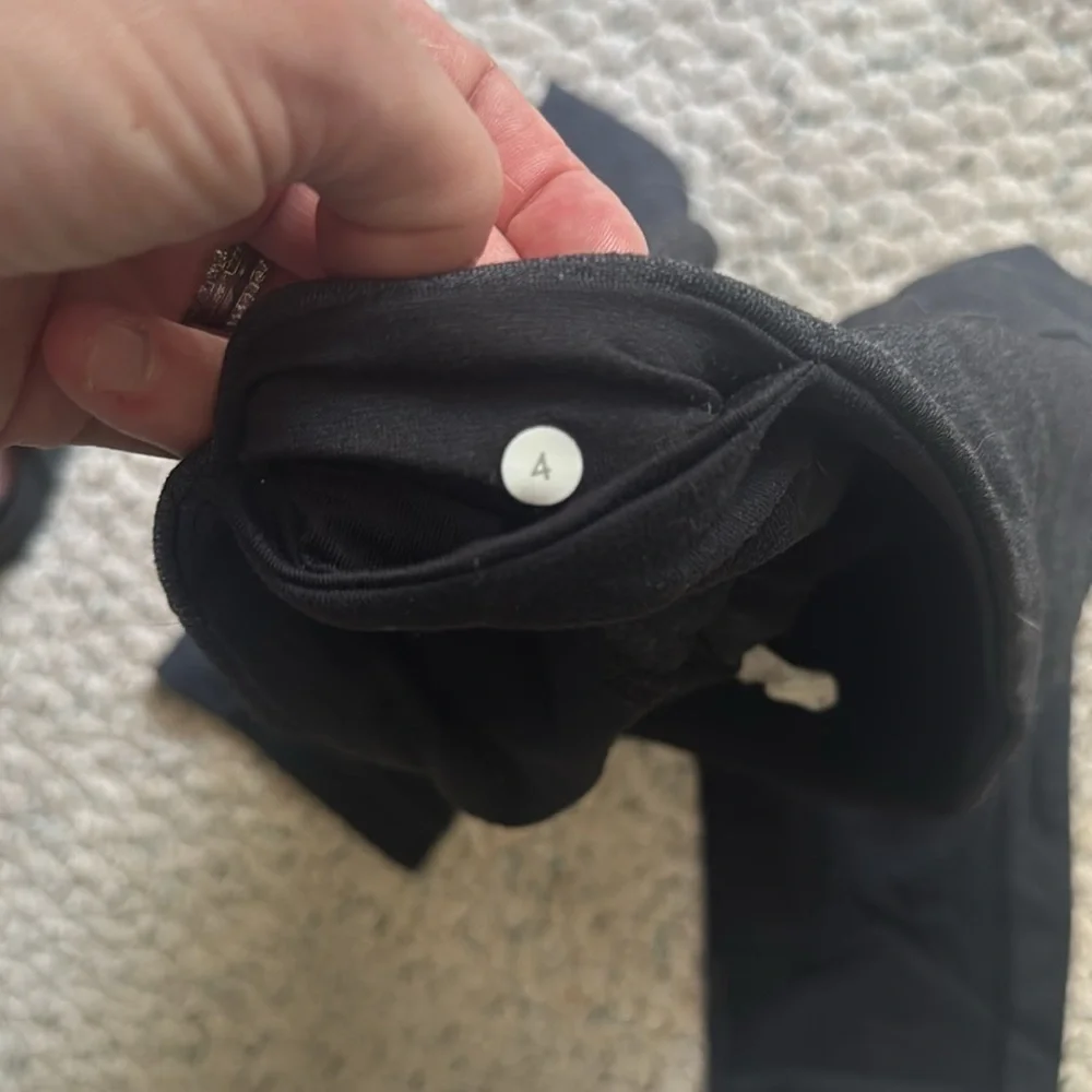 Lululemon Athletica Cropped Leggings